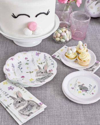 Servilletas de papel con conejo y flores